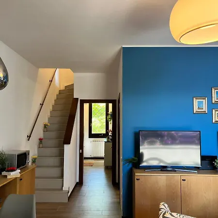 Bnbook Casa Luccio Vistalago דירה איספרה
